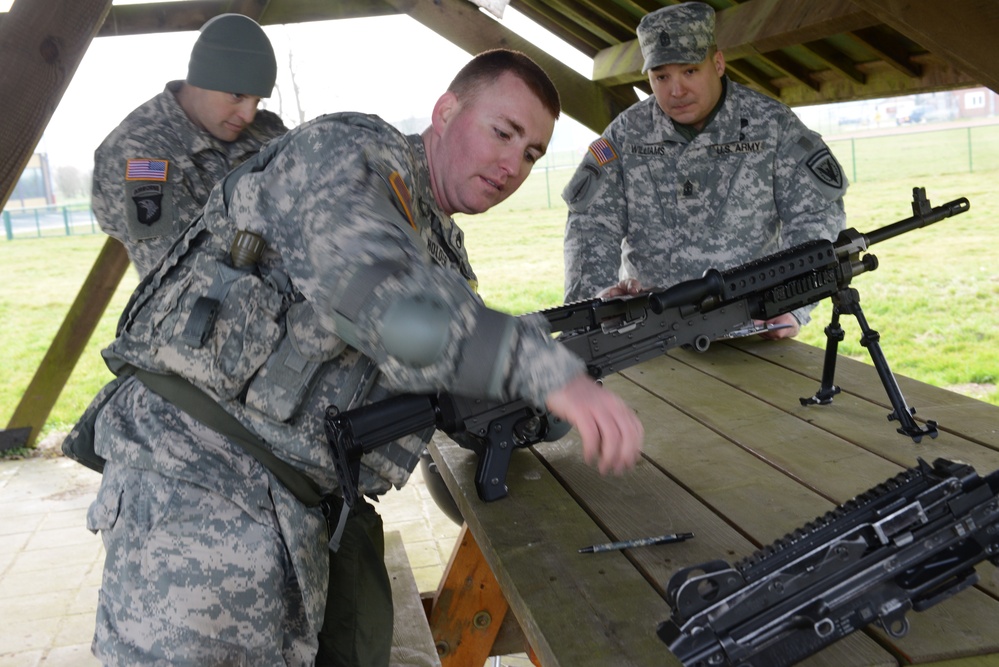 DVIDS - Images - AFNORTH BN squad training exercise (STX) [Image 8 of 20]