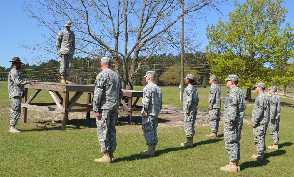 98th Training Division (IET) conducts drill sergeant validation exercise