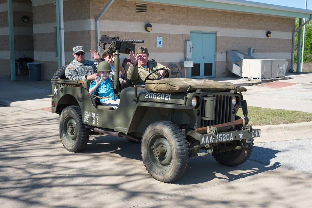 Texas Military Forces honors cancer fighter at honorary enlistment ceremony