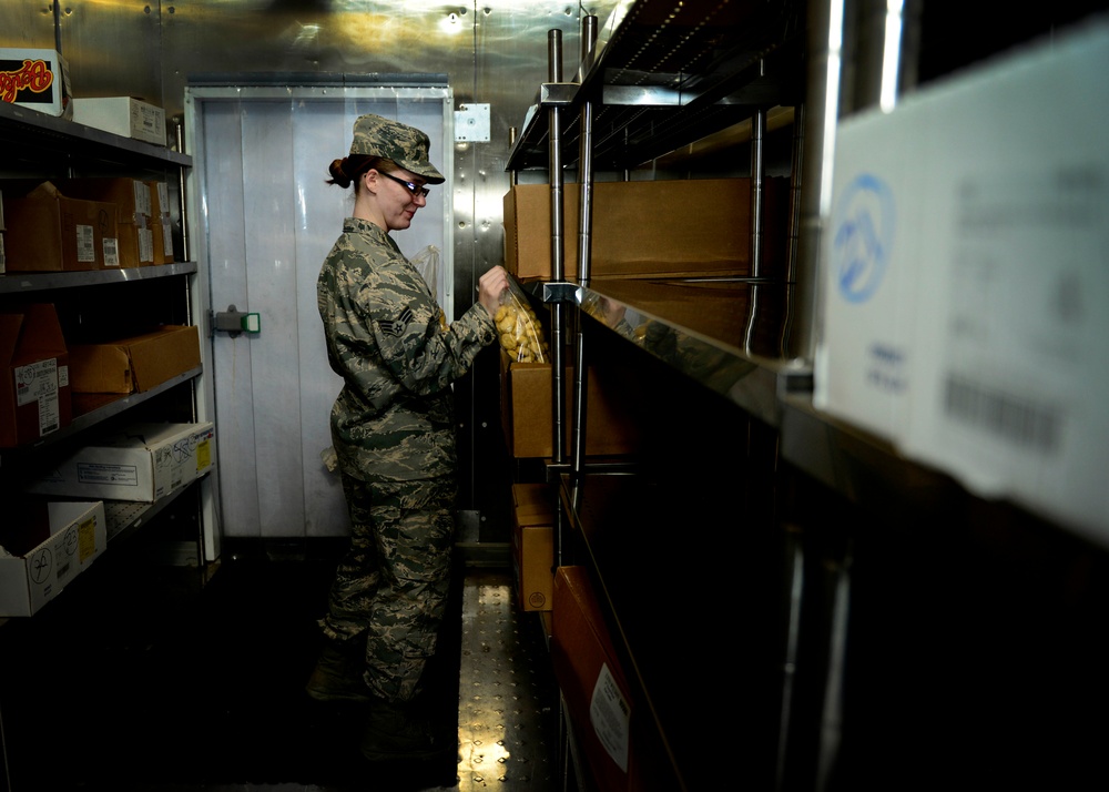 LDV serves hot meals to Airmen