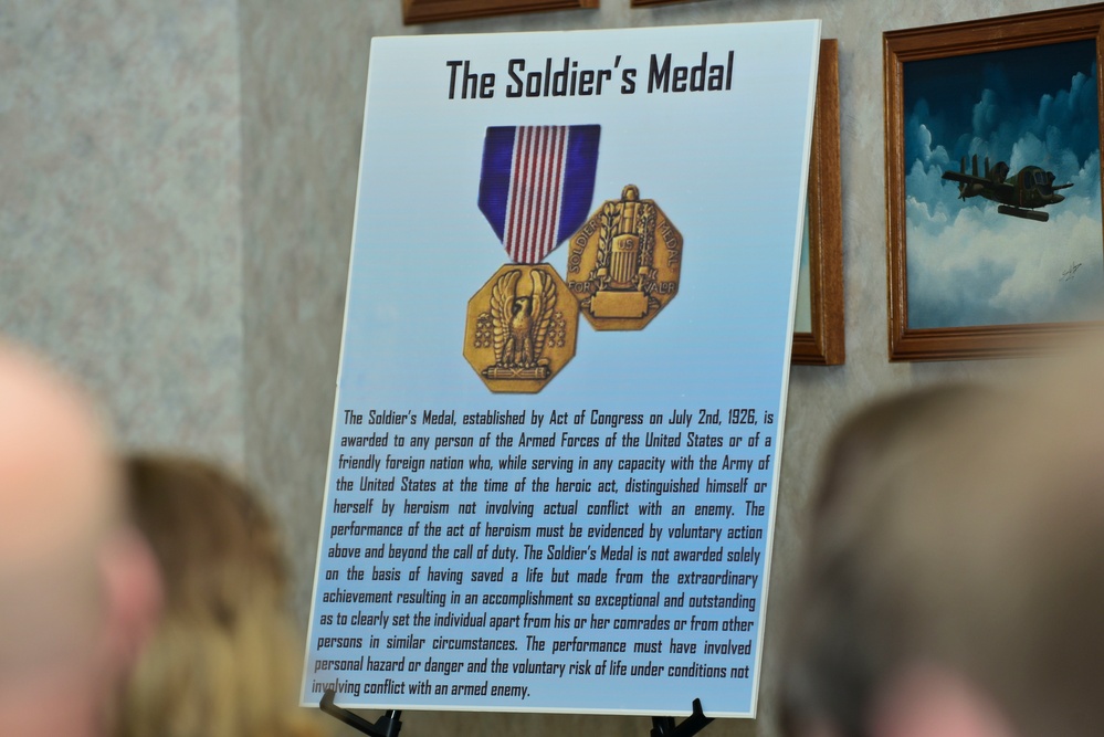 Eustis first sergeant receives Soldier's Medal for heroism