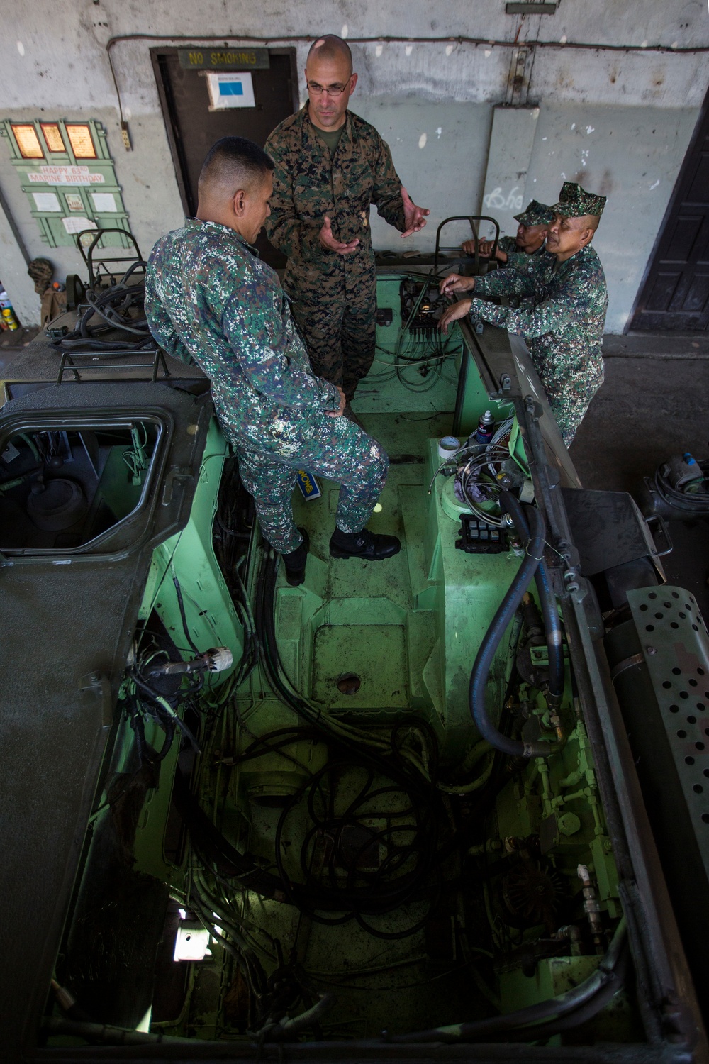 3rd AA Bn. Marines begin PMEP 15-1 in Philippines