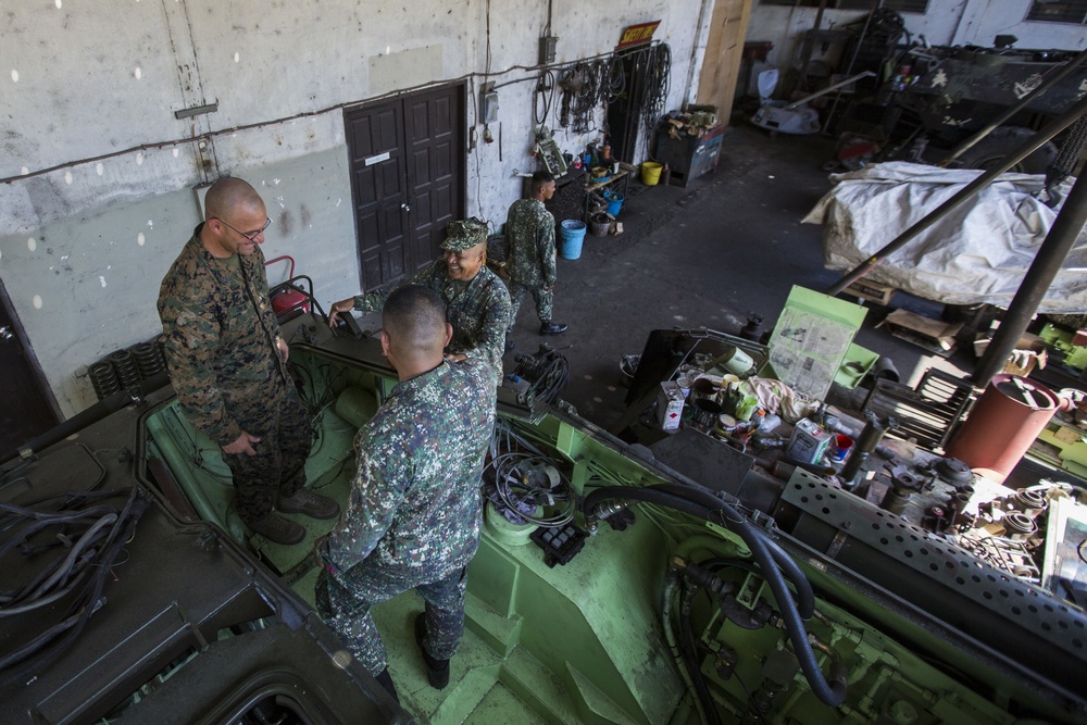 3rd AA Bn. Marines begin PMEP 15-1 in Philippines