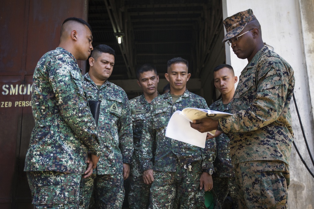 3rd AA Bn. Marines begin PMEP 15-1 in Philippines