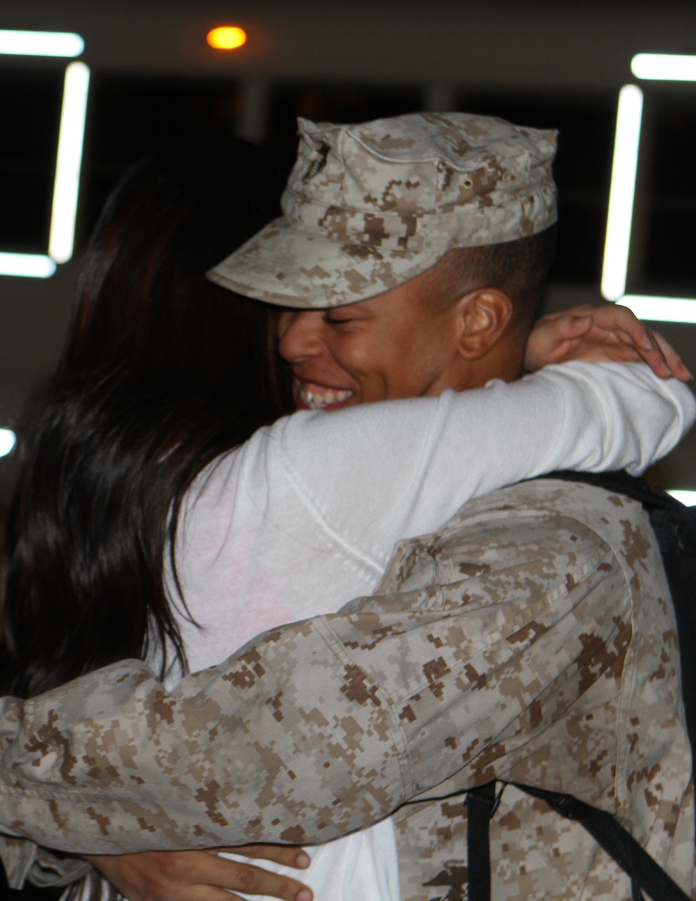 Marines from SPMAGTF-CR-CC Command, Logistics Combat elements return home