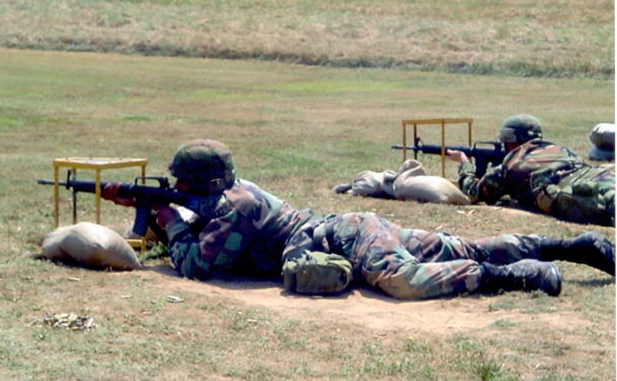 Local National Guard unit does weapons qualification