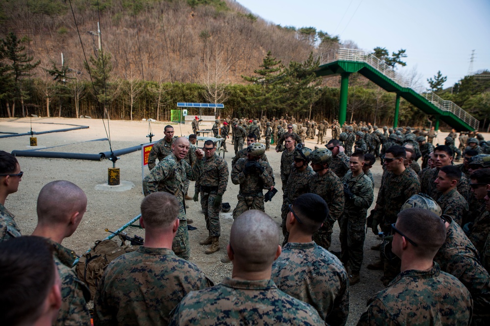 31st MEU trains with ROK Marines