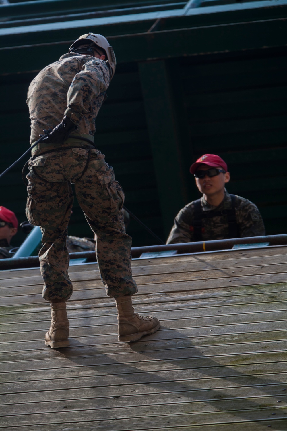 31st MEU trains with ROK Marines