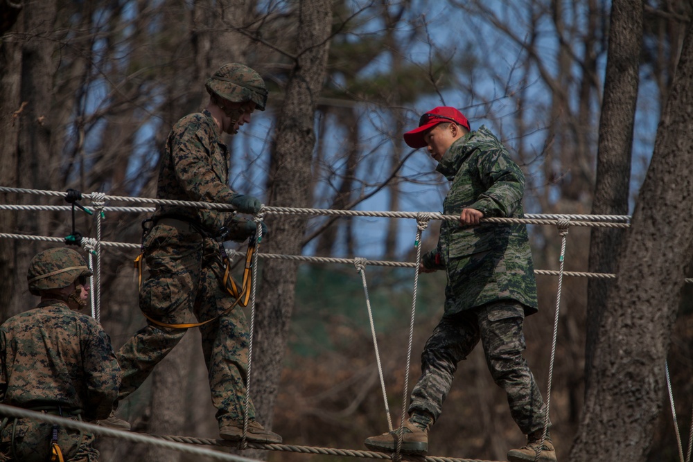 31st MEU trains with ROK Marines