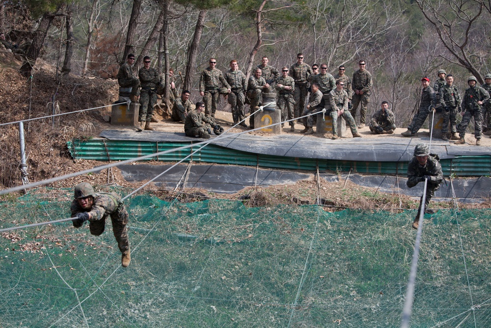 31st MEU trains with ROK Marines