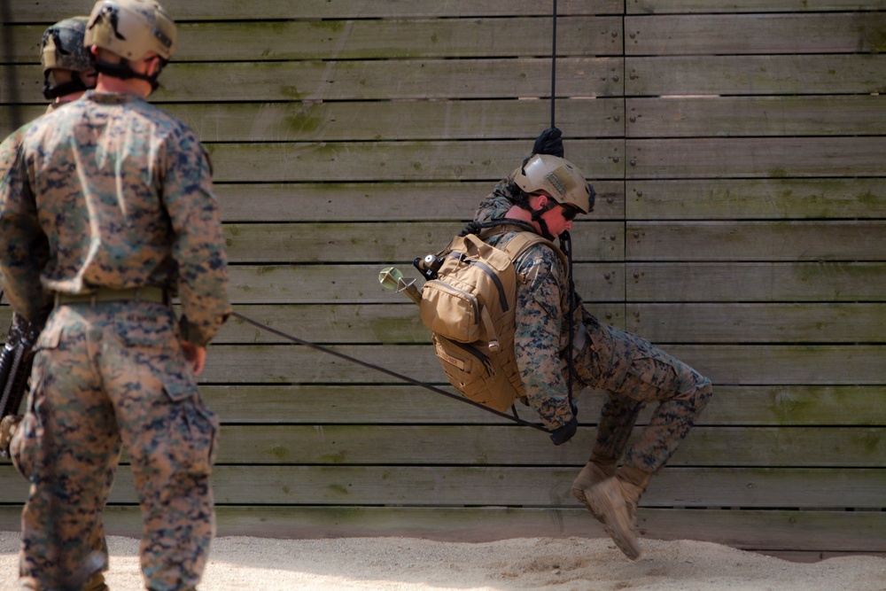 31st MEU trains with ROK Marines