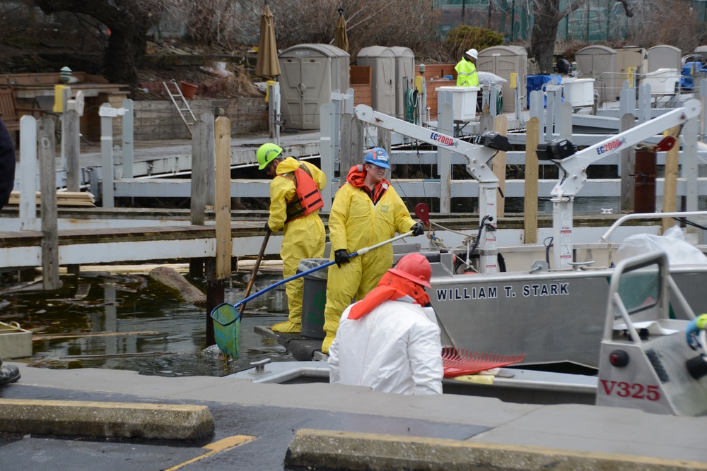 Crews making progress in cleaning spill near Forest City Yacht Club