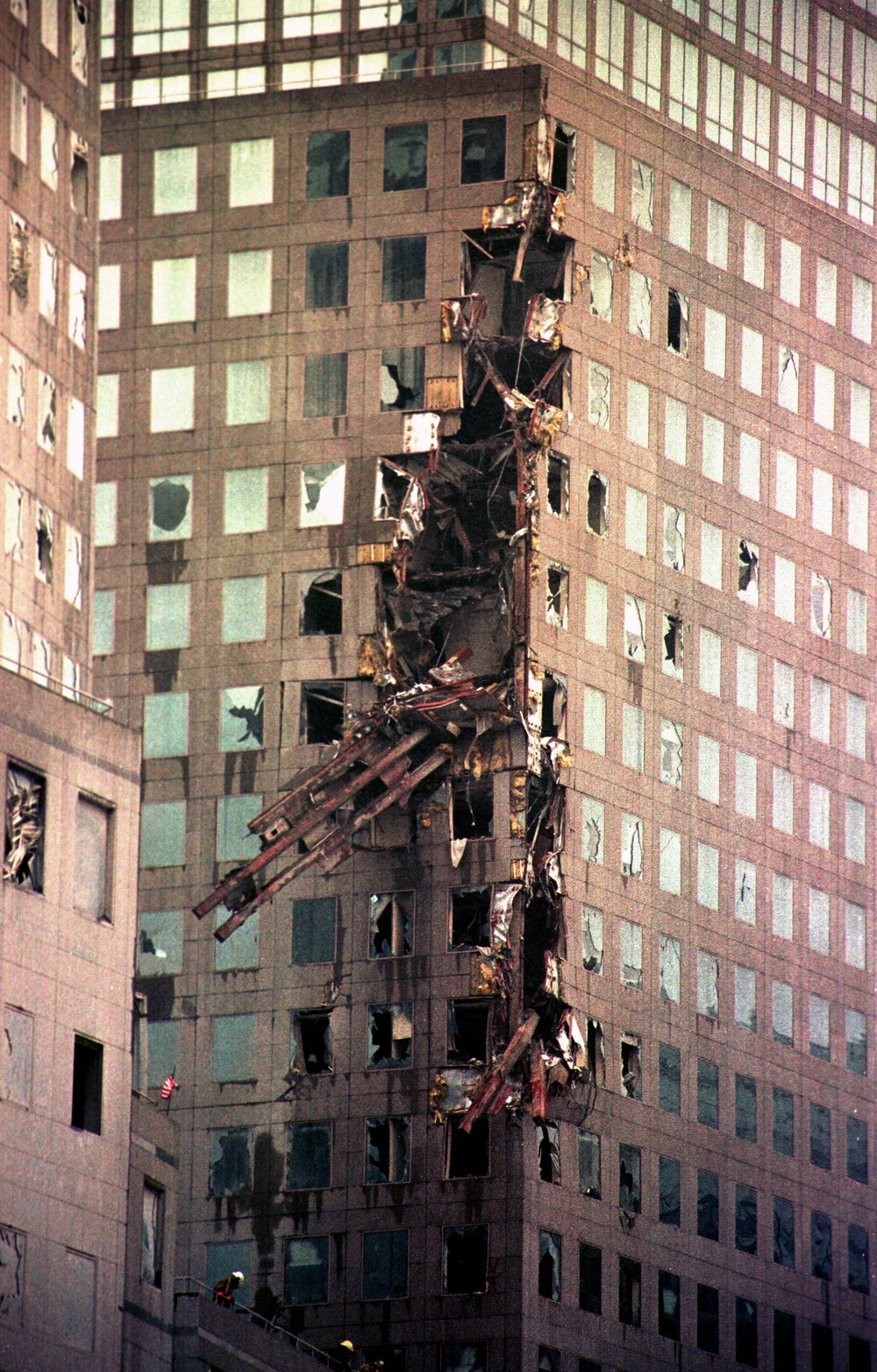 DVIDS - Images - Ground Zero, Sept. 14, 2001 [Image 6 of 31]