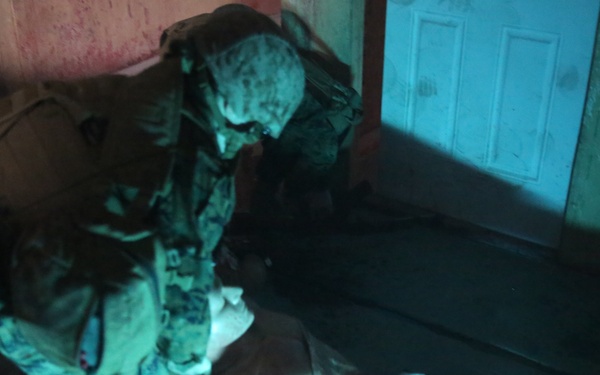 Corpsmen train to save lives