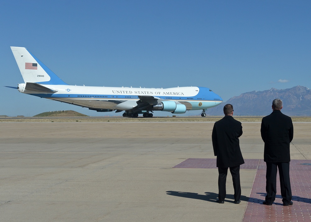 President Obama visits Hill Air Force Base
