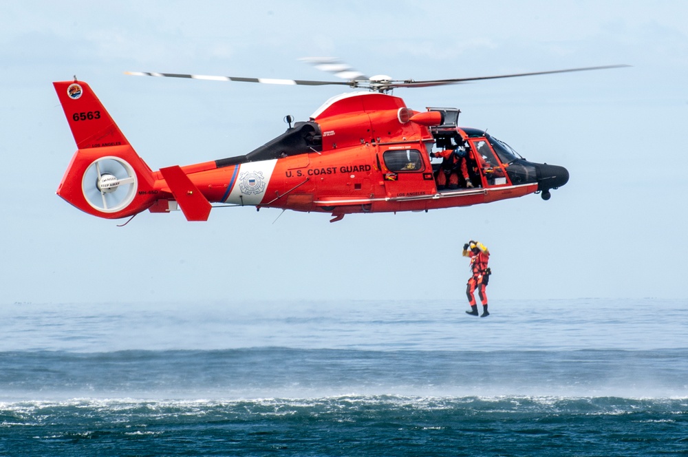 Medical students take to the water to learn about hypothermia