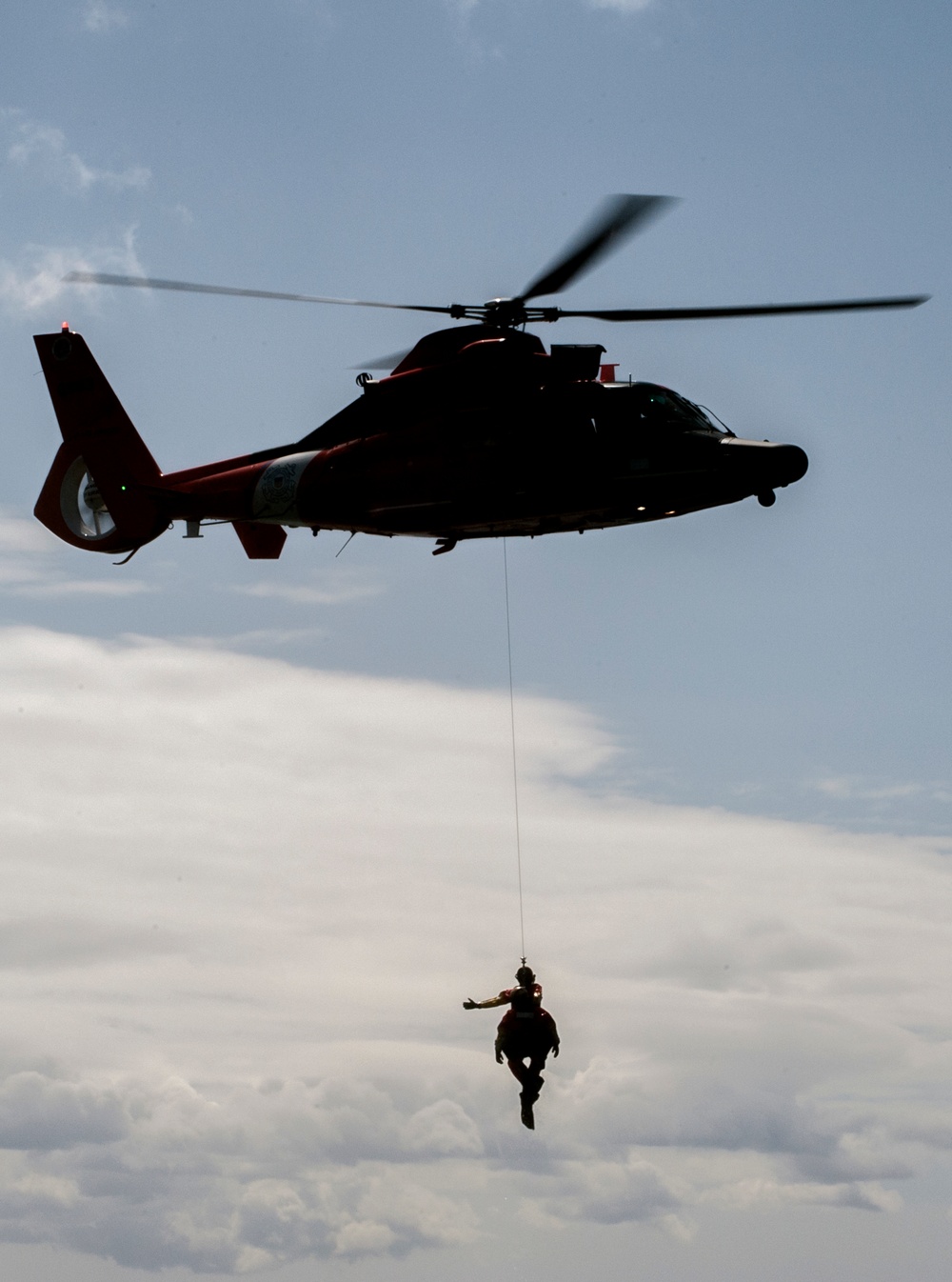 Medical students take to the water to learn about hypothermia