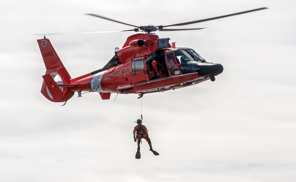 Medical students take to the water to learn about hypothermia