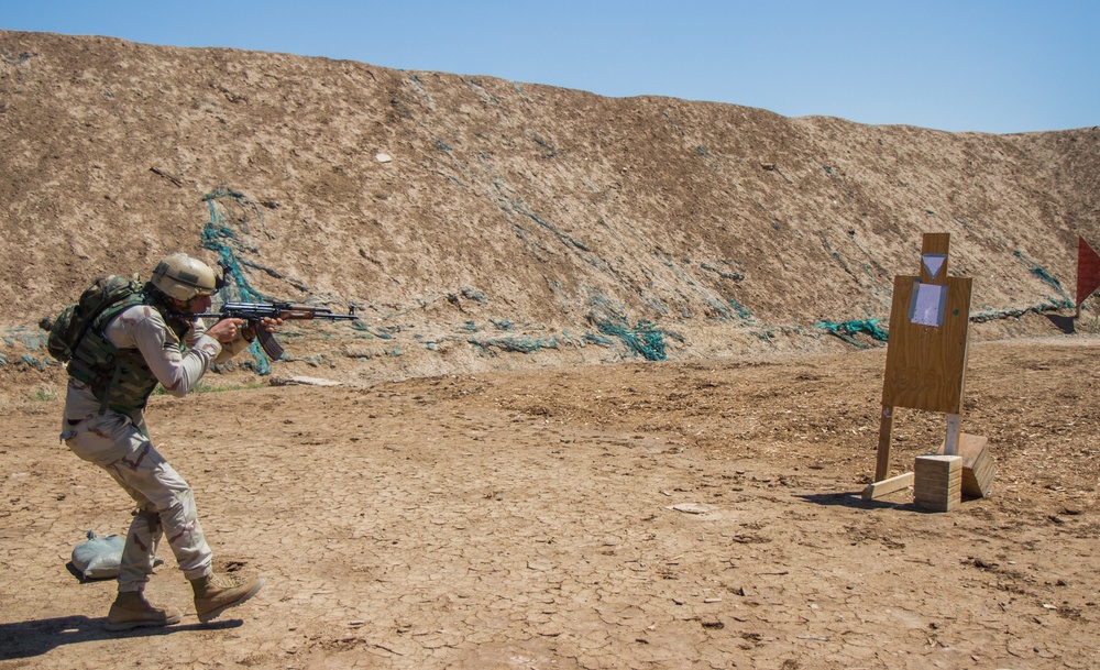 Iraqi soldier shoots and moves