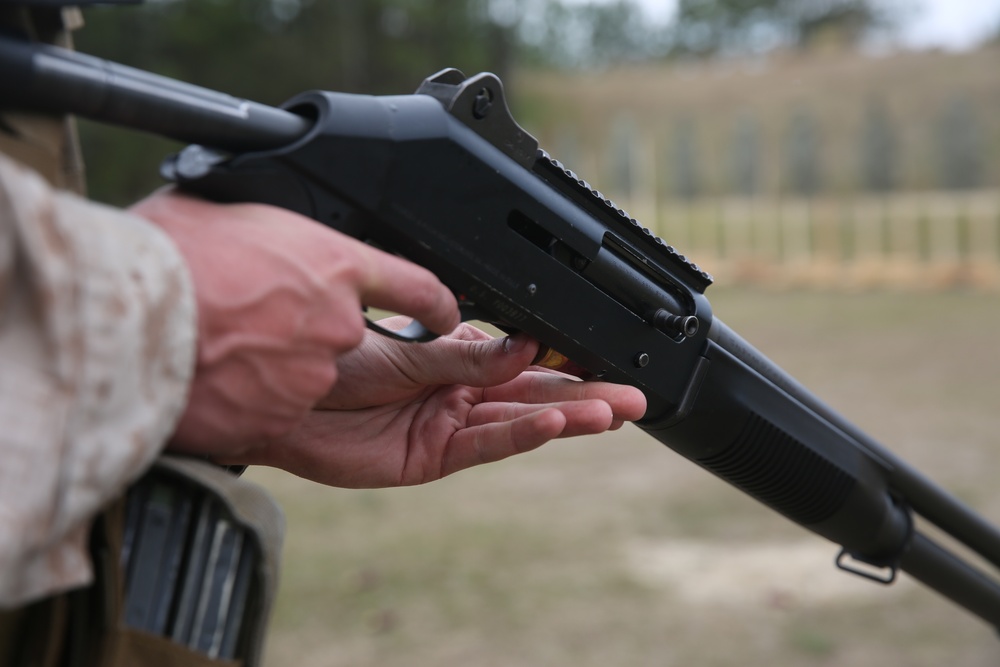 2nd Intel Bn trains on shotgun range