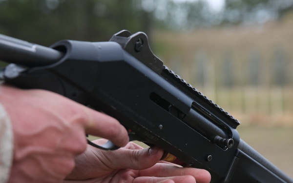 2nd Intel Bn trains on shotgun range