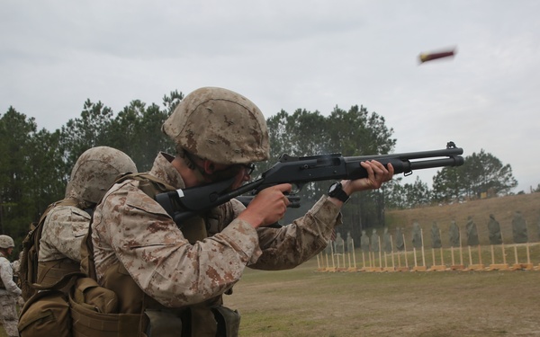 2nd Intel Bn trains on shotgun range