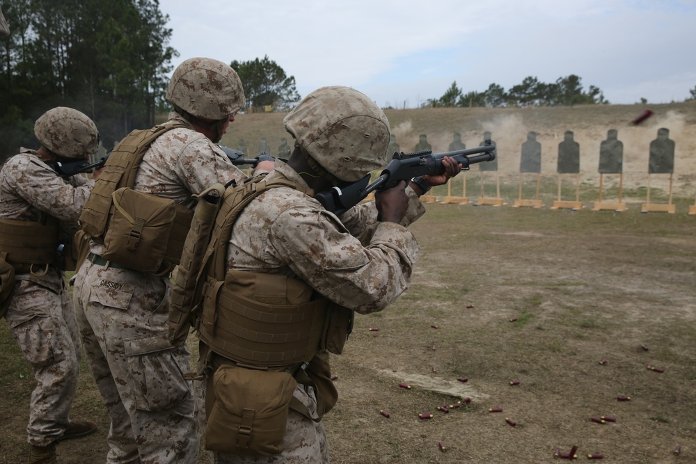 2nd Intel Bn trains on shotgun range