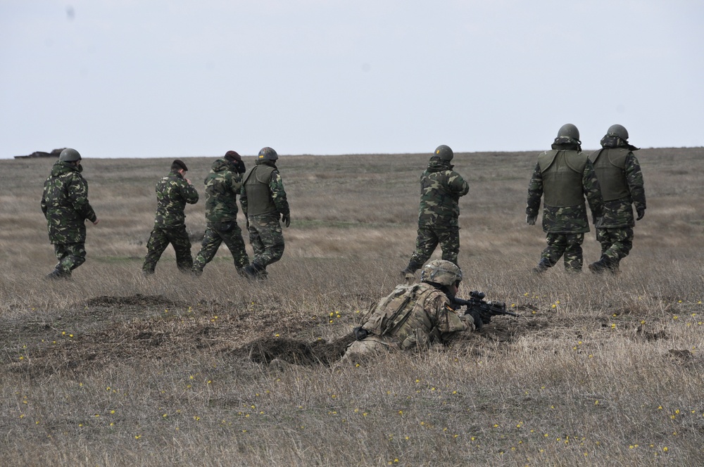 2/2 and Romanian Platoon Live-Fire Exercise