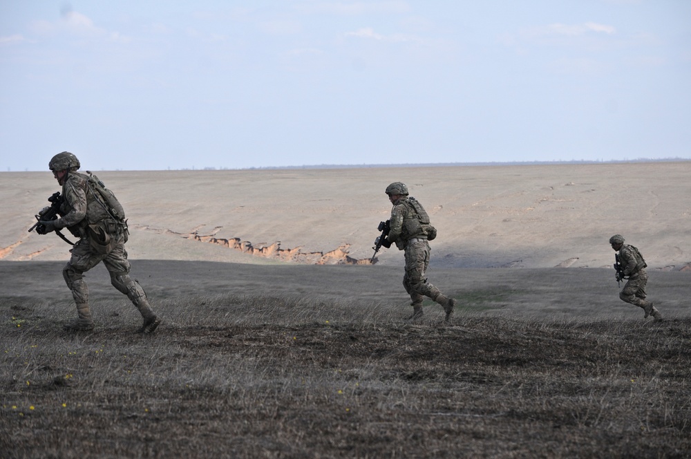 2/2 and Romanian Platoon Live-Fire Exercise