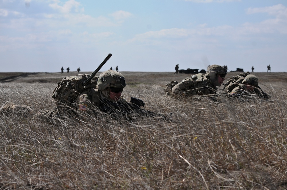 2/2 and Romanian platoon live-fire exercise