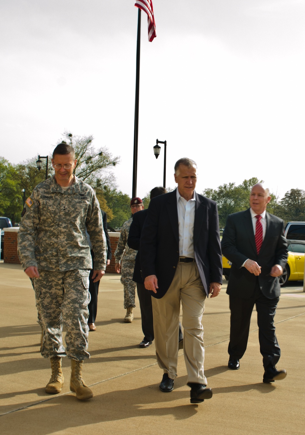 NC Sen. Thom Tillis visits Fort Bragg