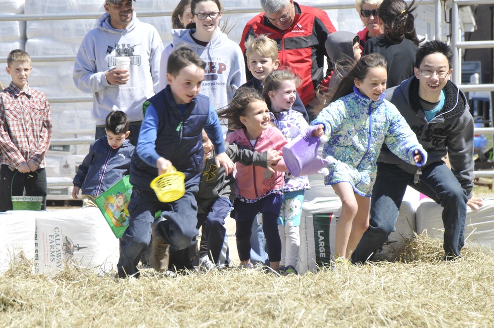 Eggcellent attendance at Caisson spring open house
