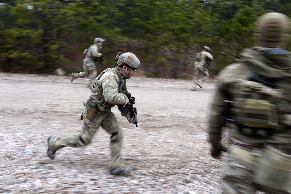 103rd Rescue Squadron trains at the firing range