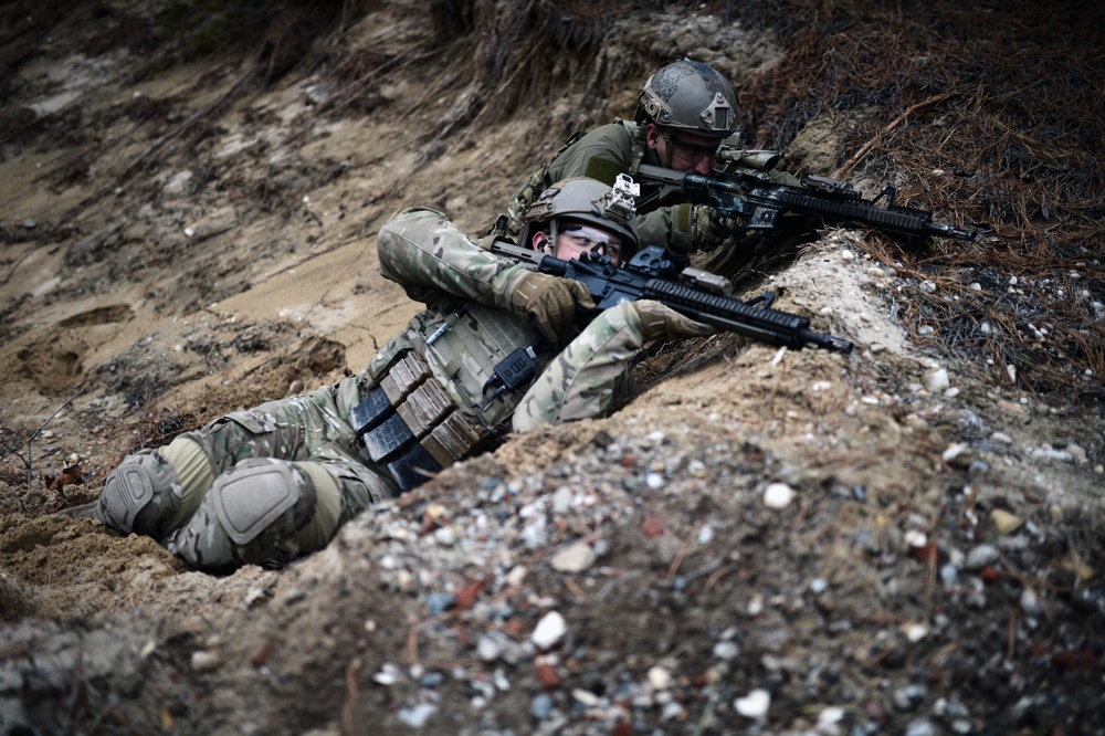 103rd Rescue Squadron trains at the firing range