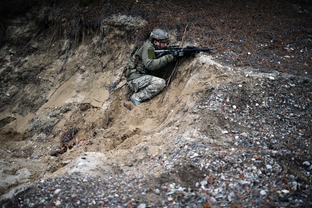 103rd Rescue Squadron trains at the firing range