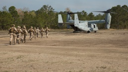 From air to ground: 3/8 conducts Osprey fast-rope training