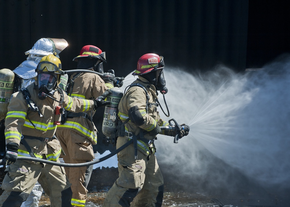 Nellis-Creech firefighters train with civilian counterparts