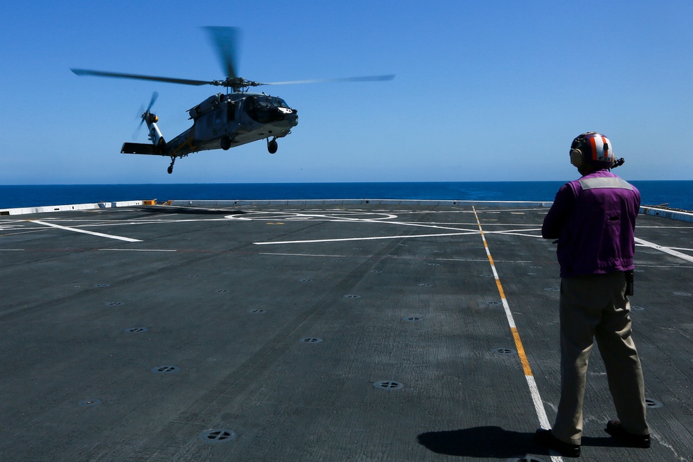 General Berger visits 15th MEU