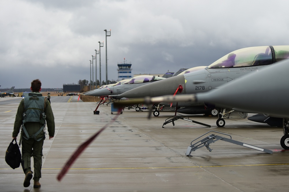 Amari flying training deployment