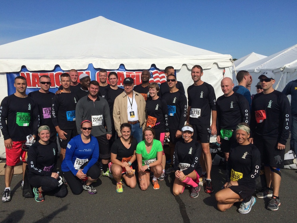 After the Army Ten Miler: Guard Bureau chief with the Ohio National Guard runners