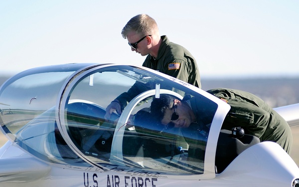 US Air Force Academy glider ops