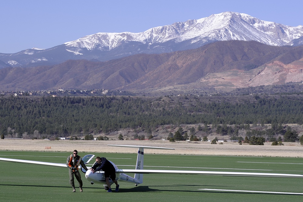US Air Force Academy glider ops