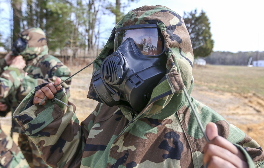 National Guard Soldiers conduct protective equipment training at Fort Pickett
