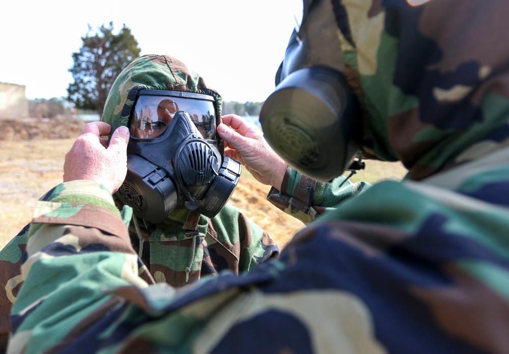 National Guard Soldiers conduct protective equipment training at Fort Pickett