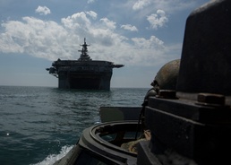 Mechanized Integration: 2nd Assault Amphibian Battalion conducts mechanized infantry assault