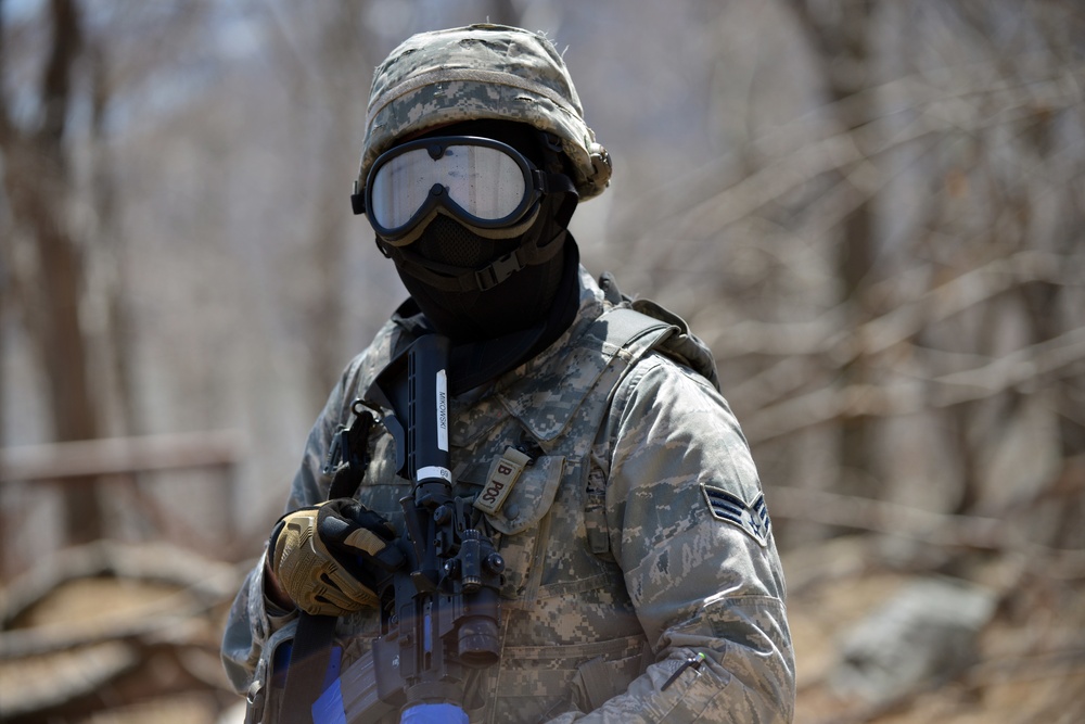 106th Security Forces Squadron trains at Camp Smith