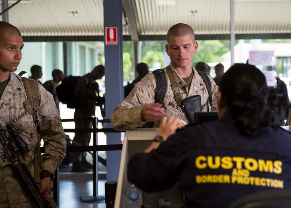 More Marines arrive to assist troops in Australia