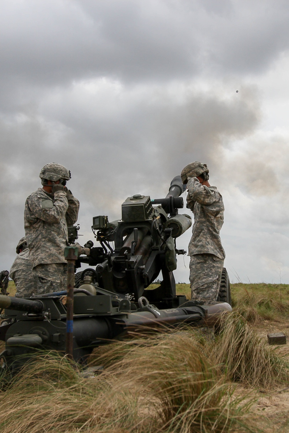 US, UK paratroopers begin largest bilateral exercise on Fort Bragg in 20 years