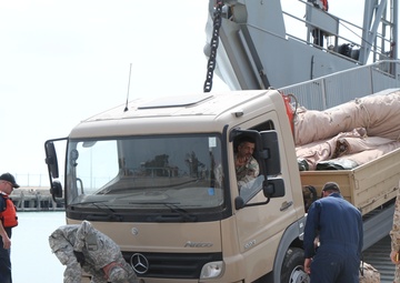 Kuwait, US maritime forces build relationships through training exercise