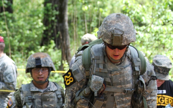 The 75th Ranger Regiment competes in 2015 Best Ranger
